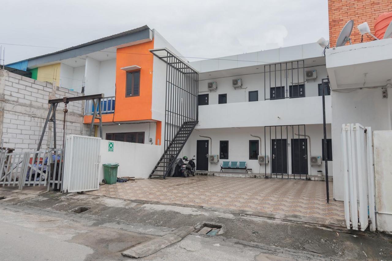 Reddoorz At Sani Guest House Balikpapan Екстериор снимка