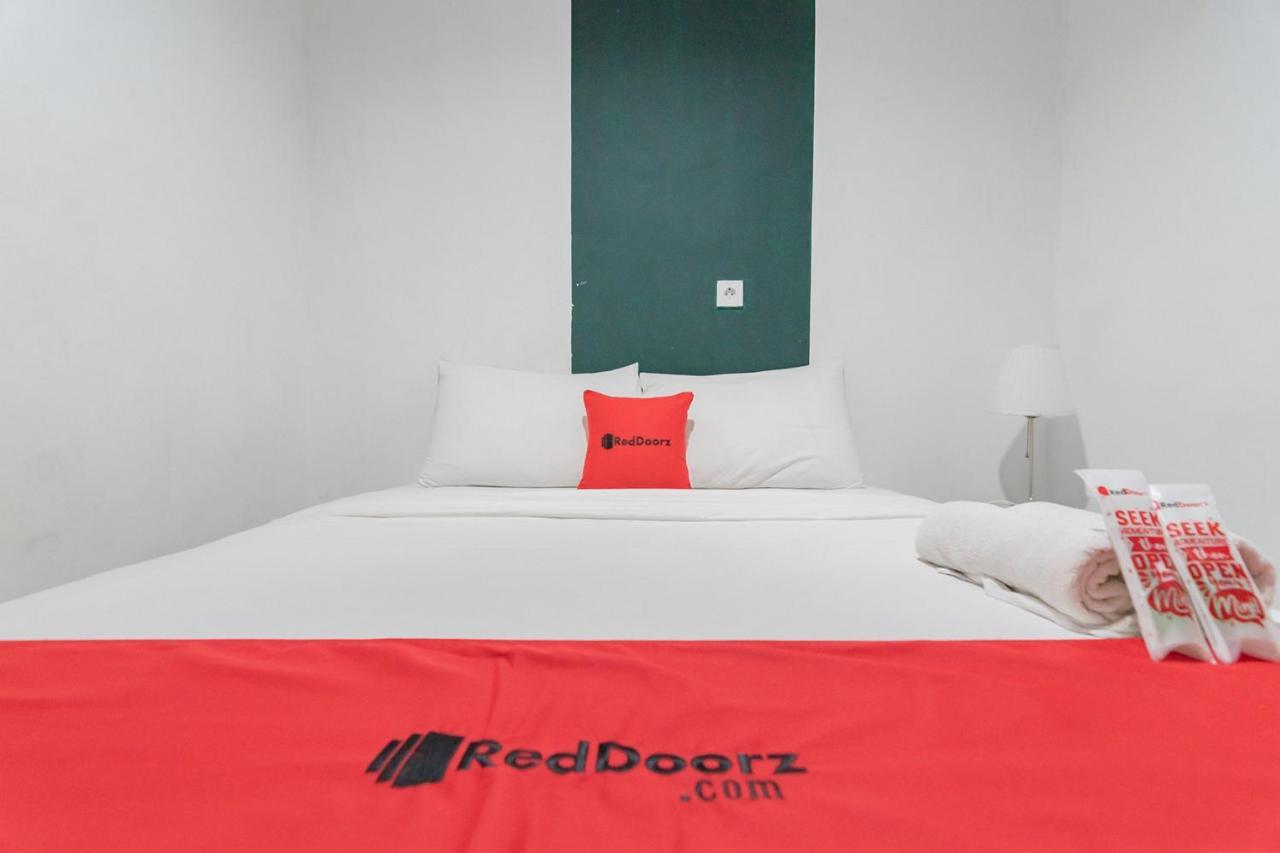 Reddoorz At Sani Guest House Balikpapan Екстериор снимка