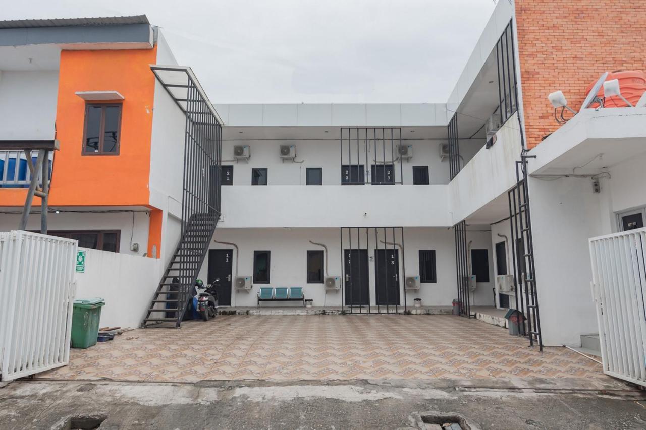 Reddoorz At Sani Guest House Balikpapan Екстериор снимка