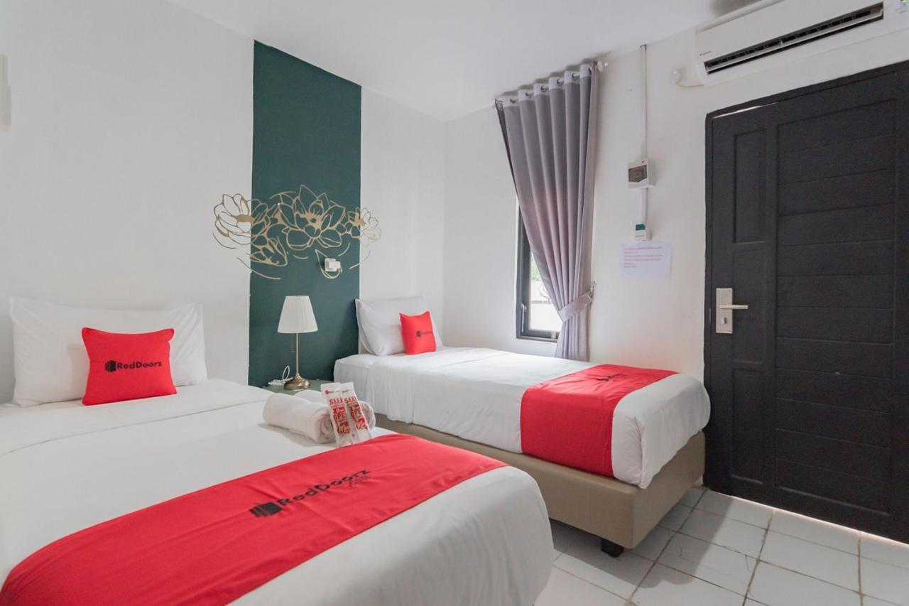 Reddoorz At Sani Guest House Balikpapan Екстериор снимка